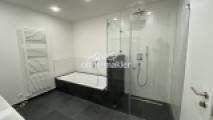 Wanne und Dusche
