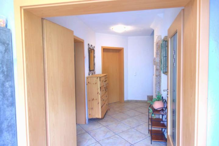 4.0_Hausflur Erdgeschoss