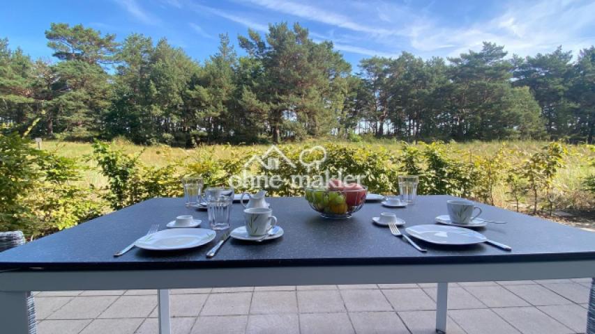 Frühstück auf der Terrasse