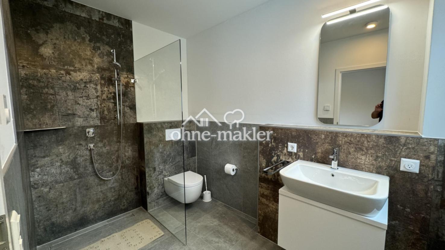 Badezimmer 2