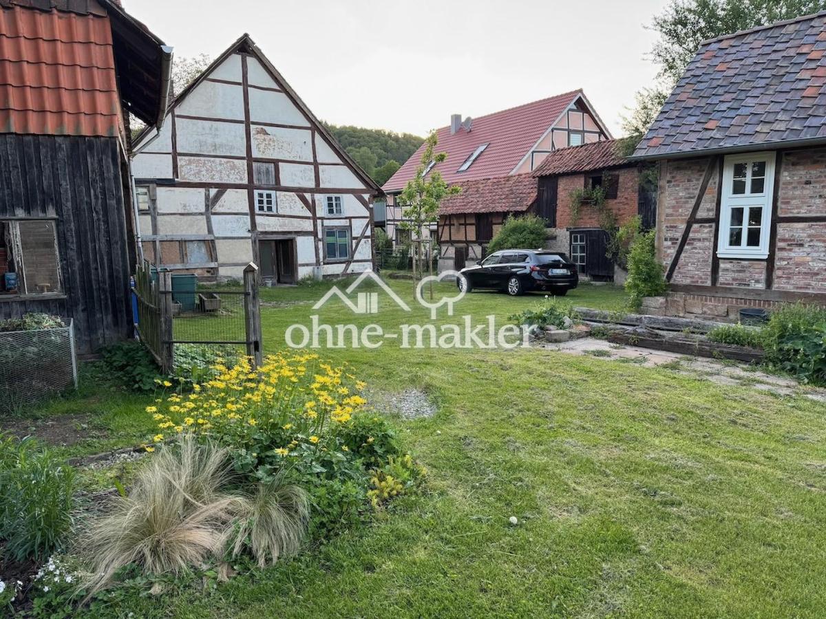 Blick aus Garten in Hof