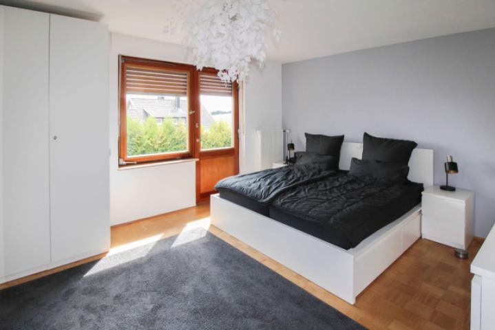 Schlafzimmer 1.OG_1