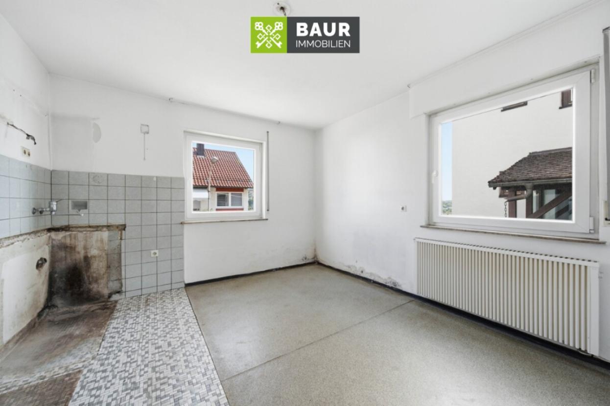 OG Küche Wohnung 3