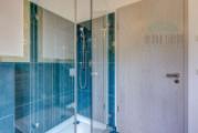 Badezimmer 2 (OG)