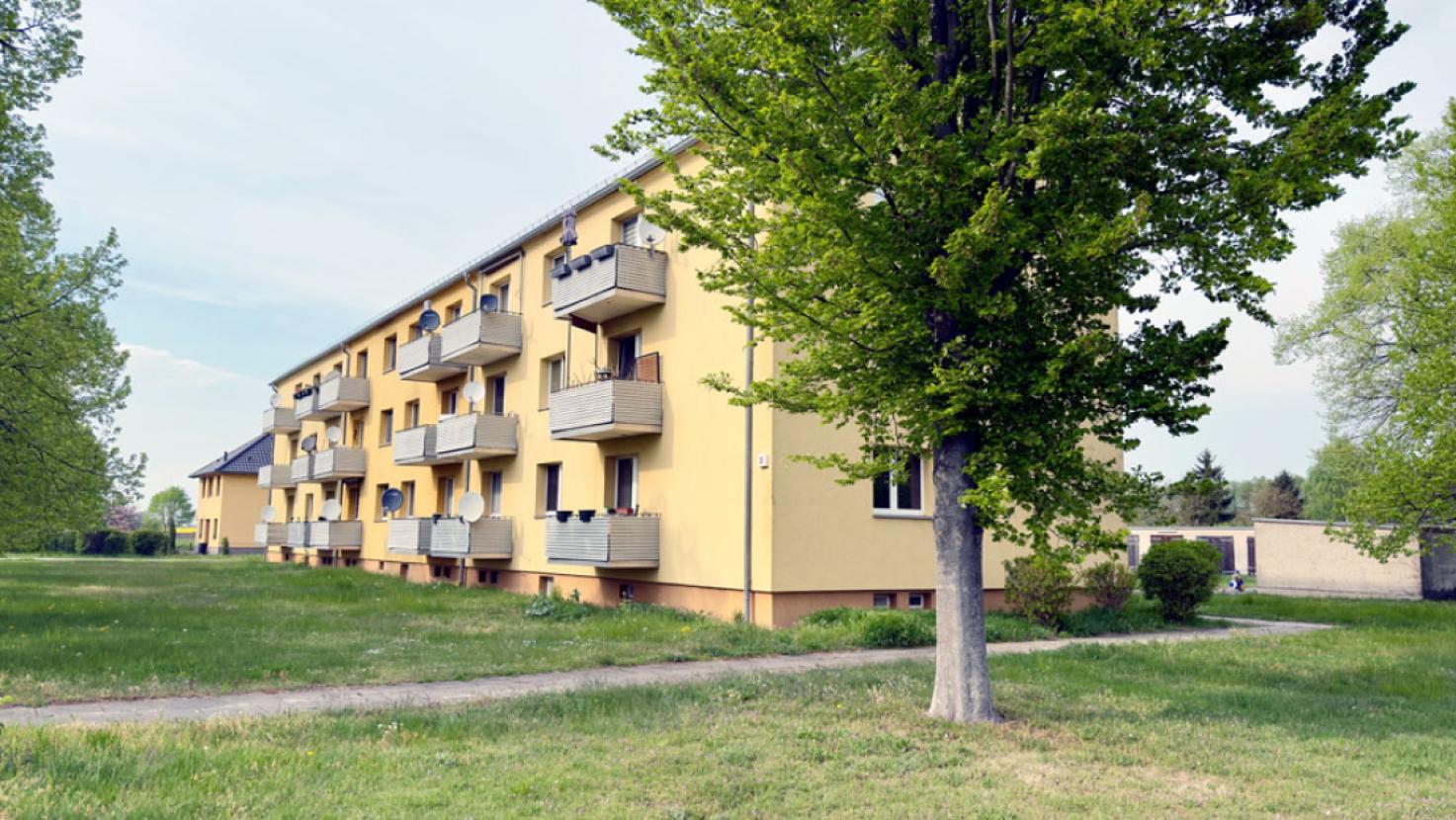 uetz hinten