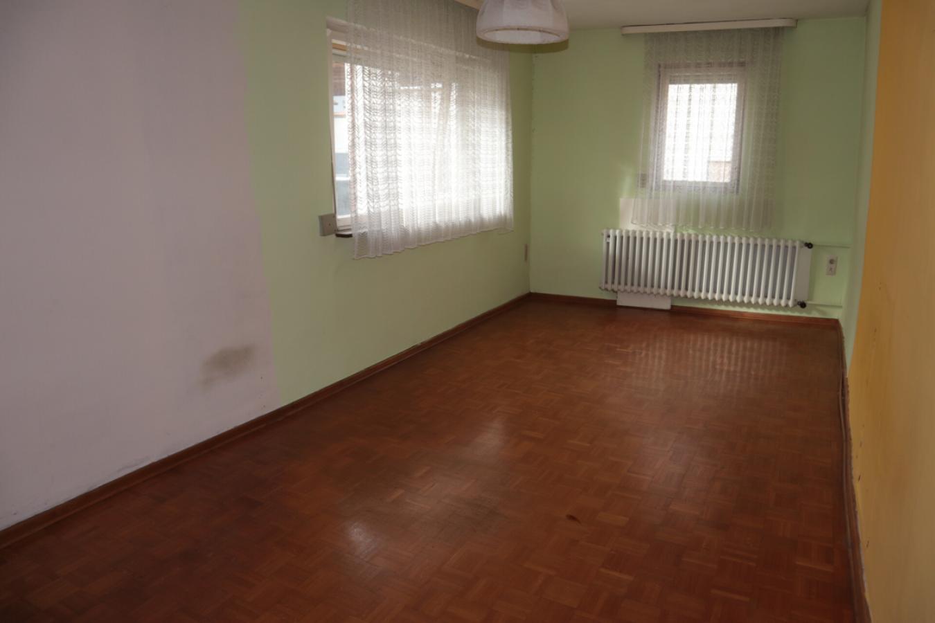 Zimmer Altbau OG