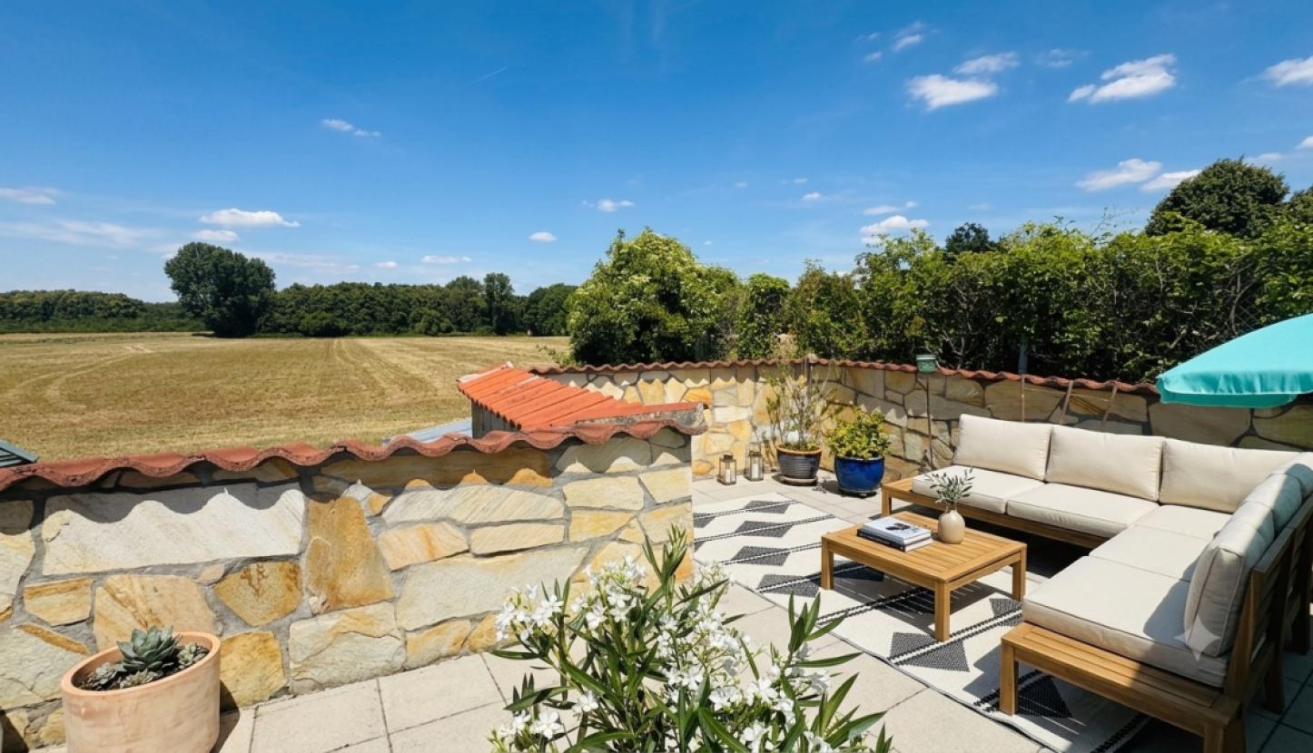 Terrasse ( Staged )