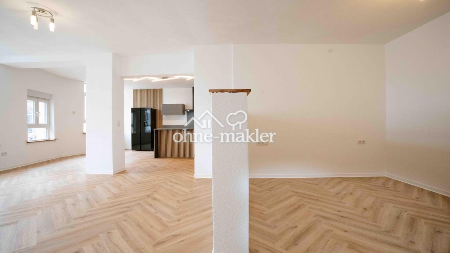 Schlaf & Wohnzimmer 