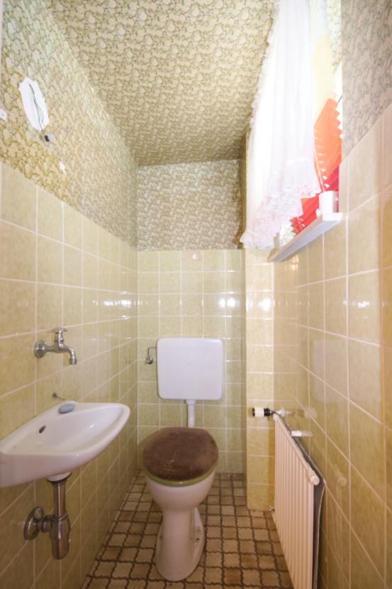 Gäste-WC EG