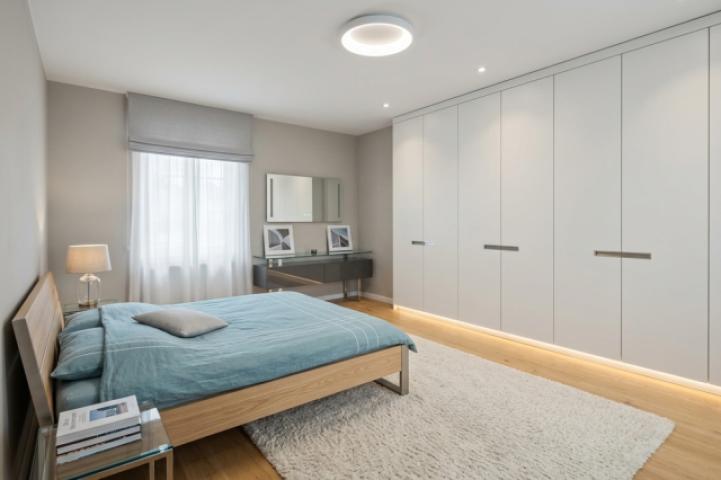Schlafen im EG, Virtuell bearbeitet (KI-generiert) - Wohnung wird unmöbliert übergeben
