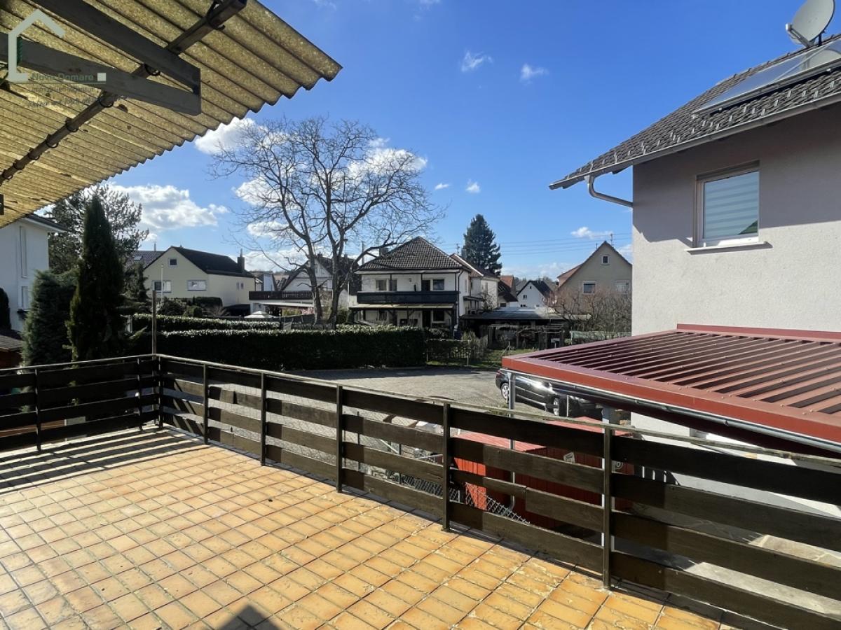 Großzügige Terrasse