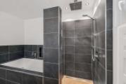 Badezimmer Eppstein Einfamilienhaus  (1)