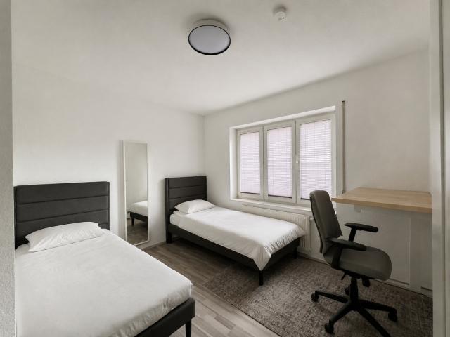 Kinder-/Arbeitszimmer