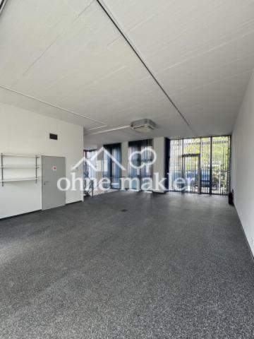 Atelier Raum Eingang Straße EG