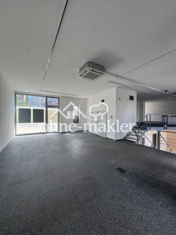 Atelier Raum Eingang Straße EG