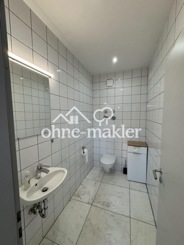 Atelier Souterrain WC EG