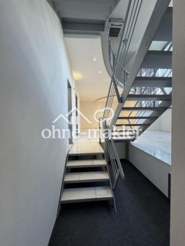 Atelier Souterrain Treppe UG