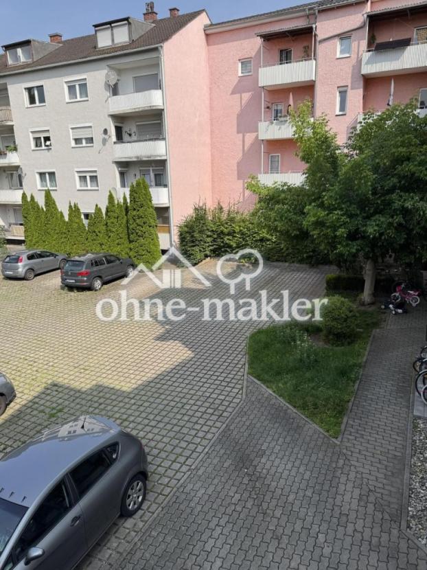 Parkplätze EG 