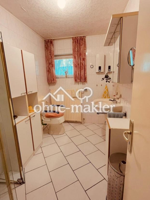 Badezimmer Erdgeschoss