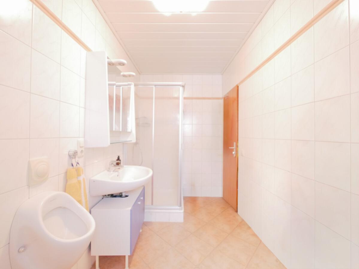Badezimmer Erdgeschoss