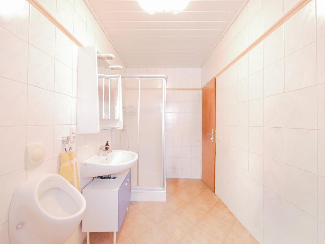 Badezimmer Erdgeschoss