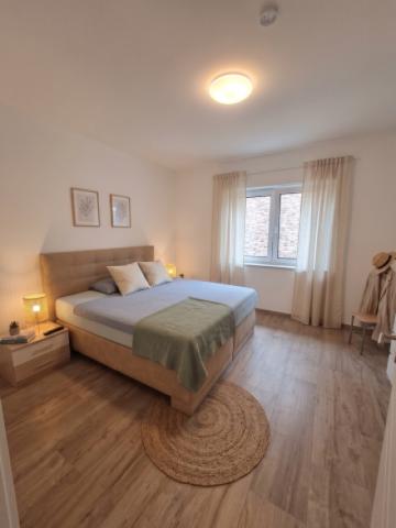 Schlafzimmer - mit KI ergänzt