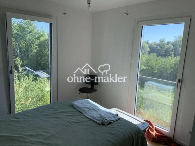 Second bedroom lake view