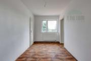 Schlafzimmer 3 mit Ankleide (OG)