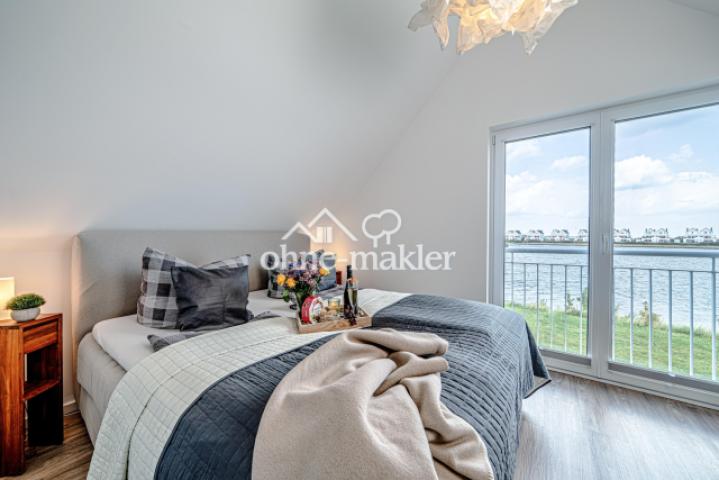 Schlafzimmer mit großen Doppel