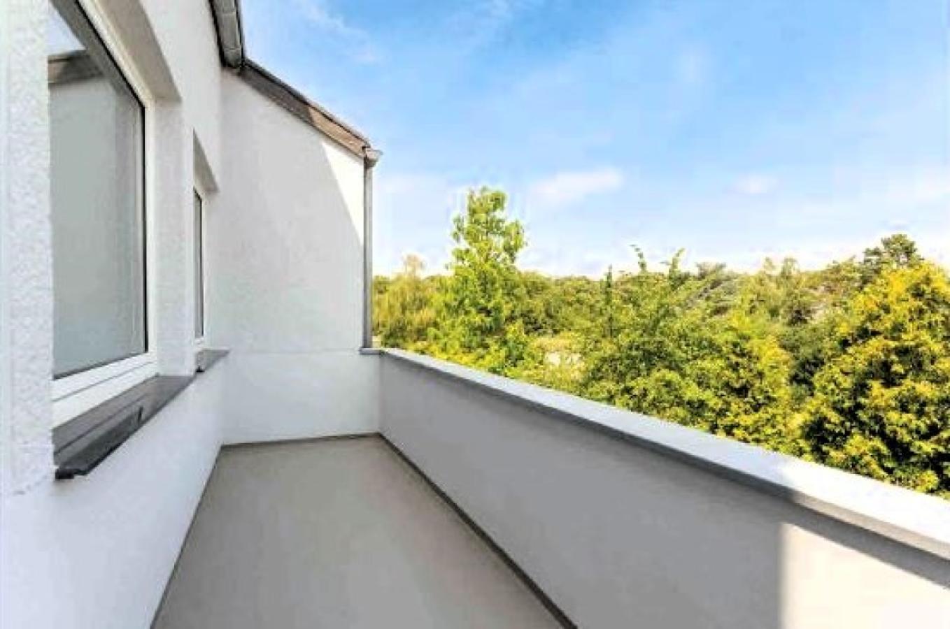 Balkonansicht mit Ausblick