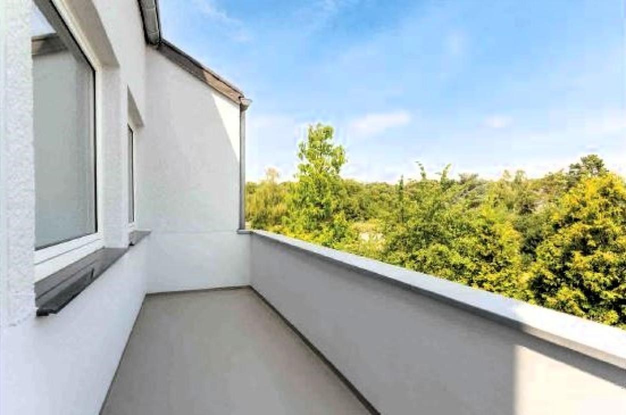 Balkonansicht mit Ausblick