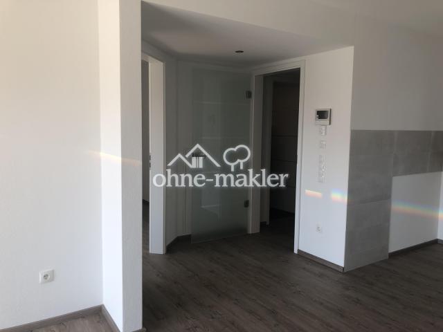 Wohnzimmer Blick zum Flur