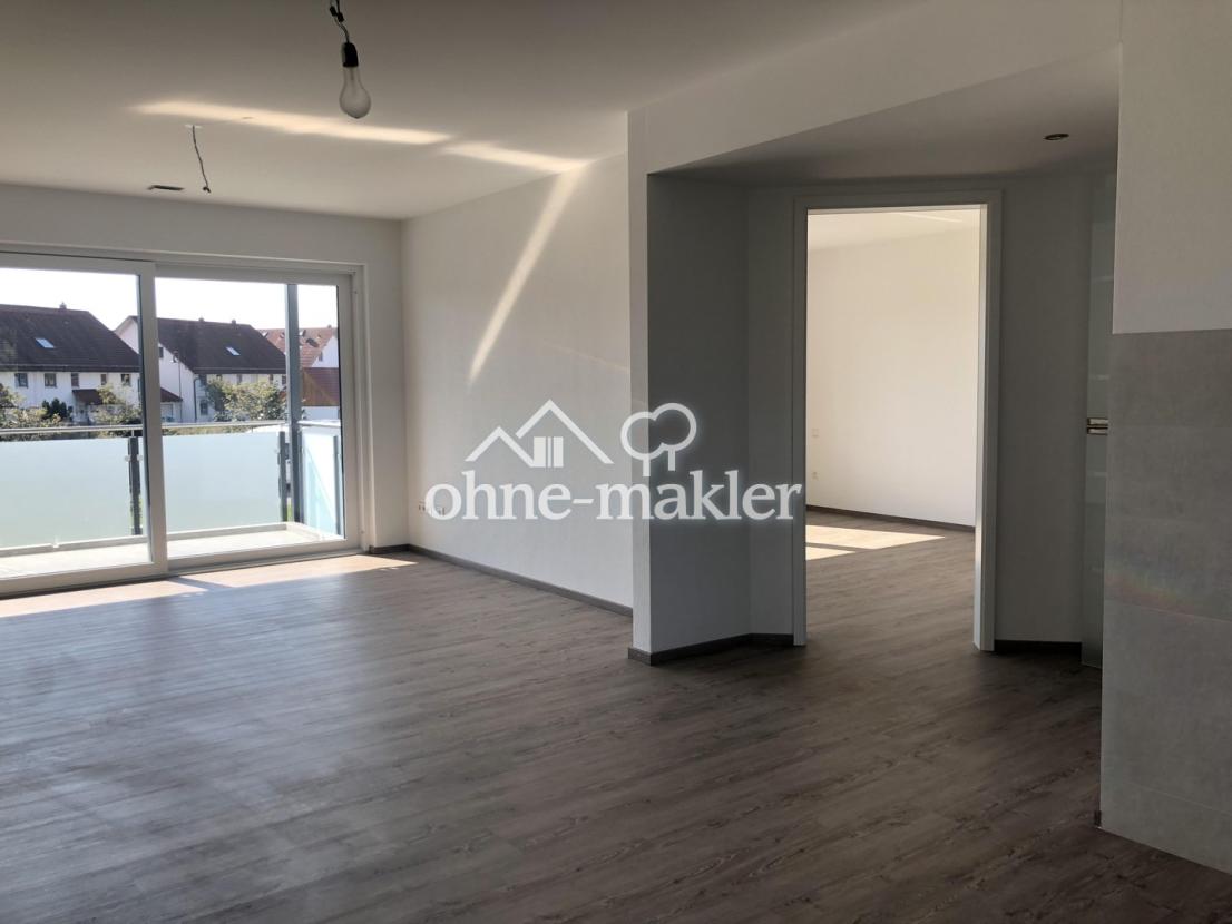 Küche Blick zum FLur