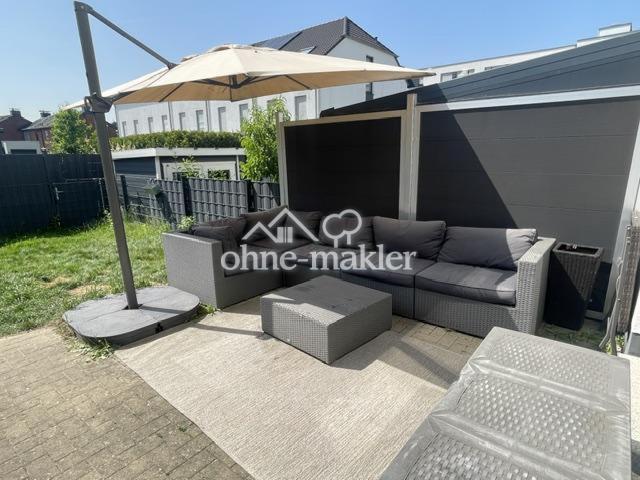 Terrasse mit Garten