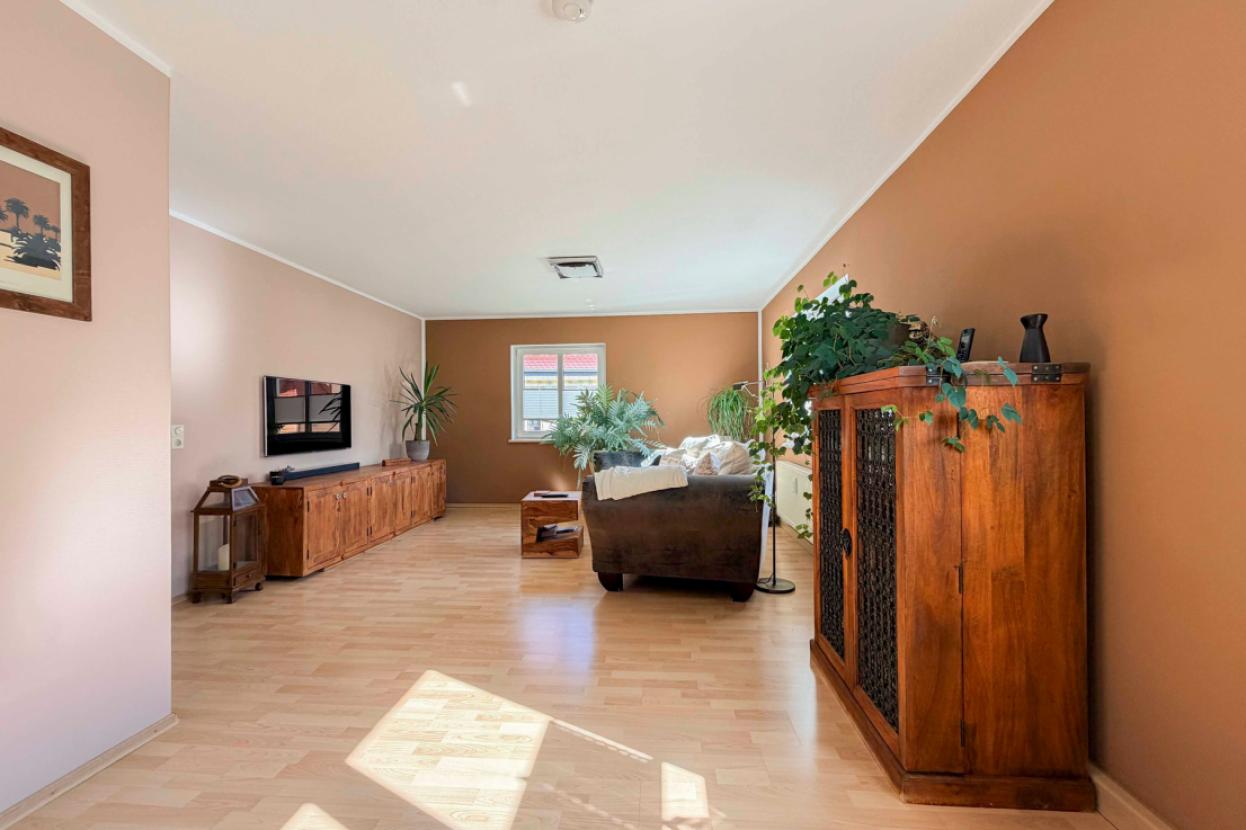 WE02 Wohnzimmer Ansicht 02