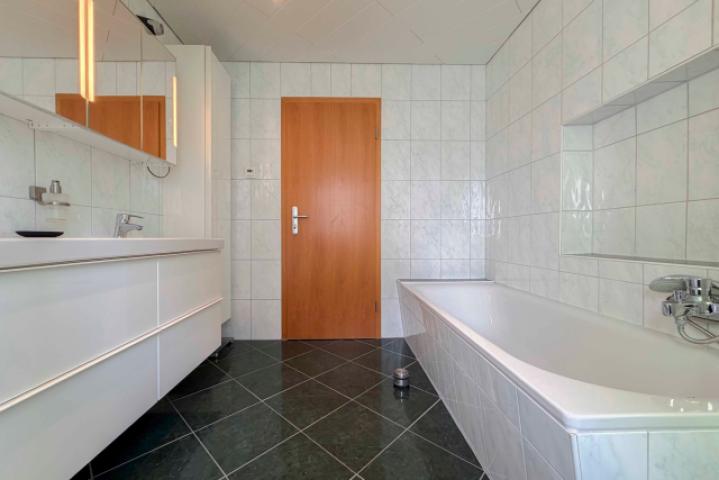 WE01 Badezimmer Ansicht 01_