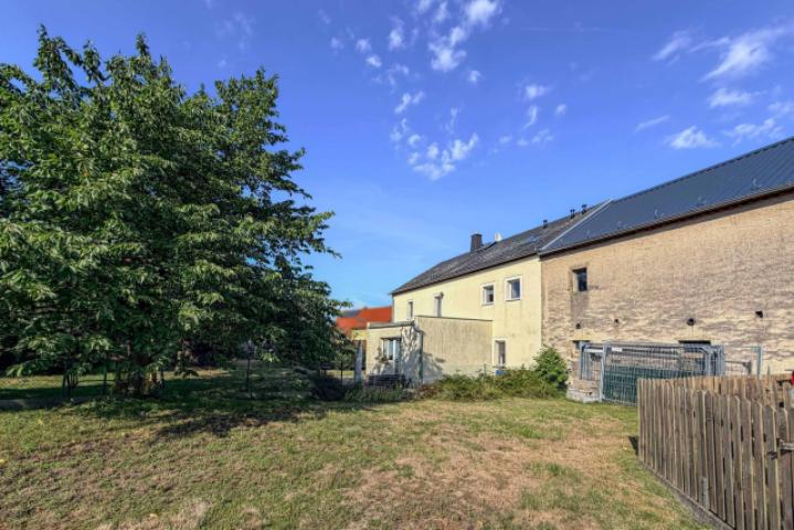 Außenansicht Wohnhaus gartenseitig_