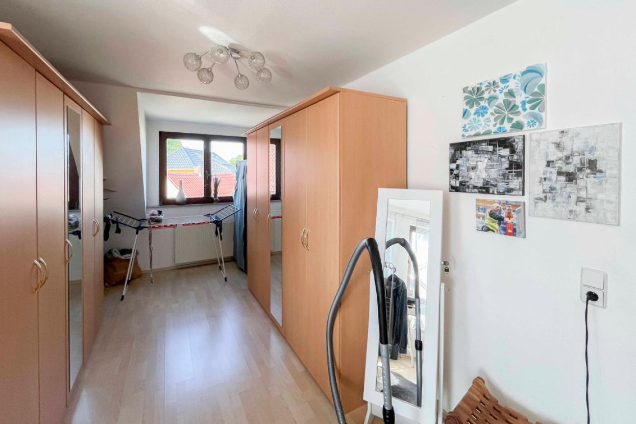 Ankleidezimmer OG.