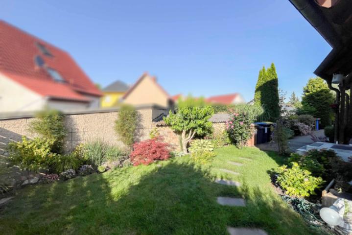 Garten vorne