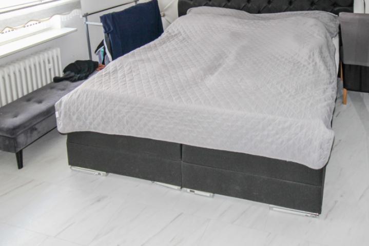 Schlafzimmer__1.OG