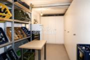 Vorratsraum mit Einbauschrank