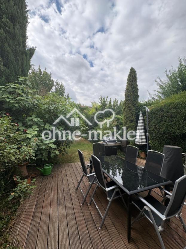 Garten mit Terrasse