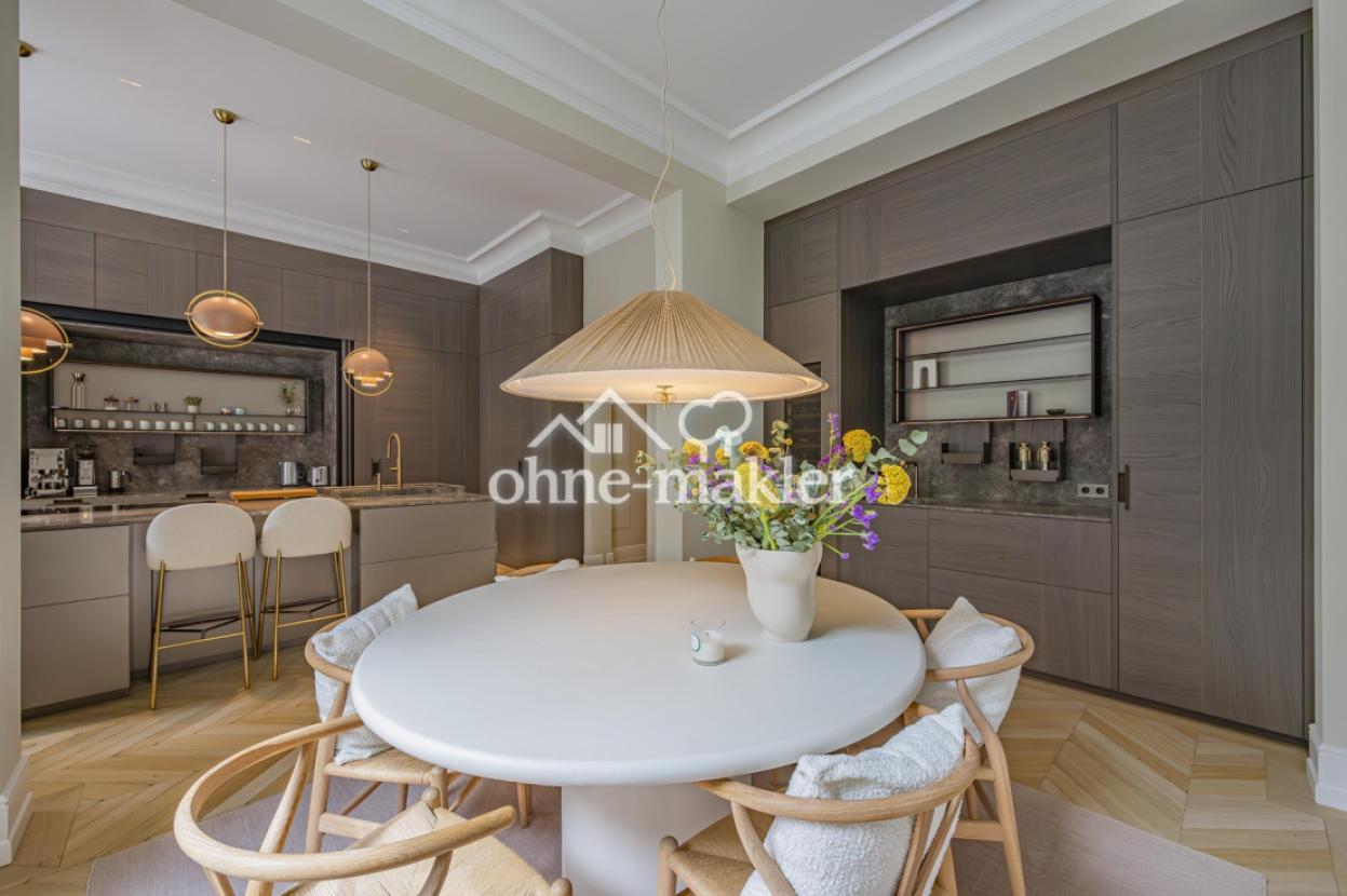 offene Küche mit Essbereich