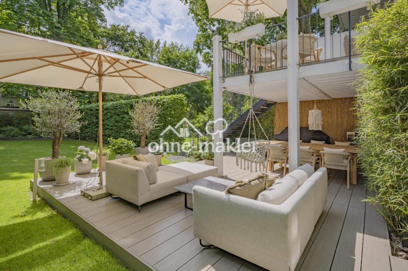 untere Terrasse Gartenseite