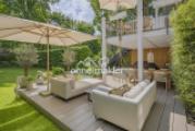 untere Terrasse Gartenseite
