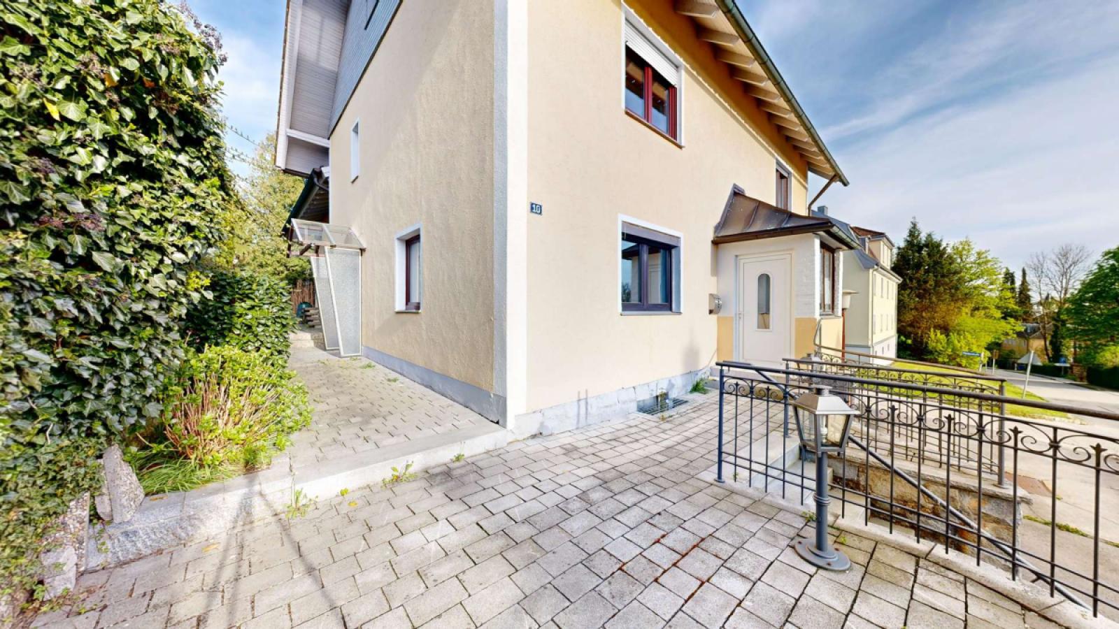 Außenansicht Altbau