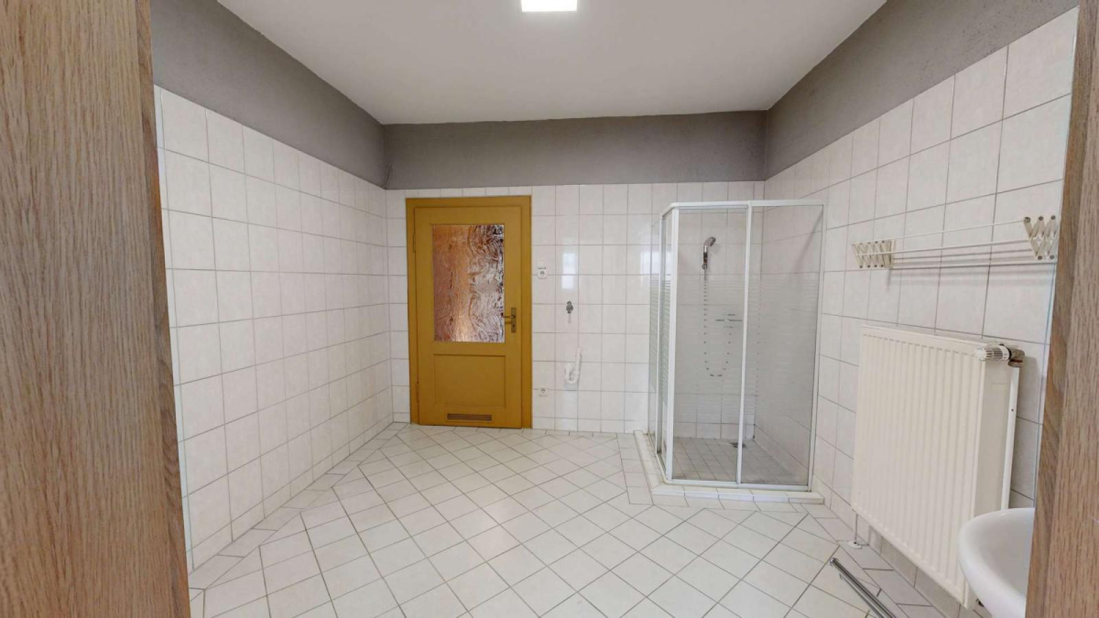 Badezimmer 1 Altbau