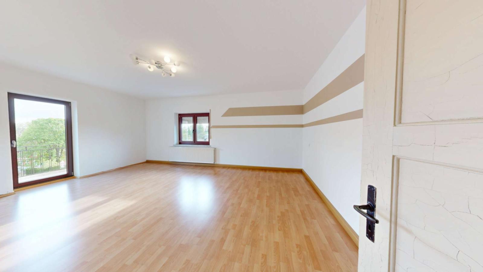 Wohnzimmer Altbau