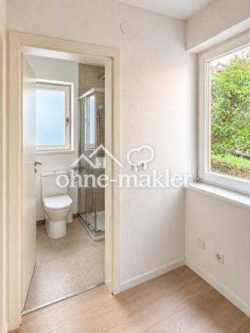 Blick ins Badezimmer