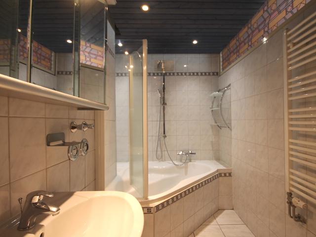 Badezimmer Bild 1